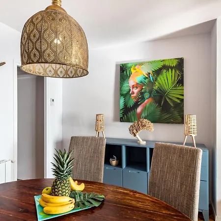Apartment Liana Seaview & - *