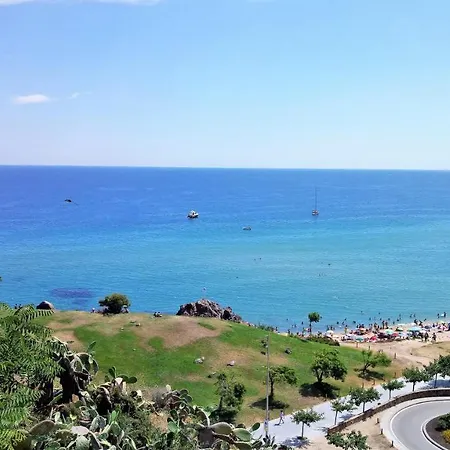 Liana Seaview & - Montgat